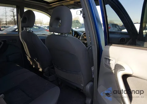 2002 Toyota Rav4 z USA, uszkodzony, nr VIN JTEHH20V526046762